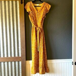 Floral Yellow Maxi Dress